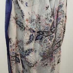 Light Paisley Floral Scarf in Cream, Navy & Pink